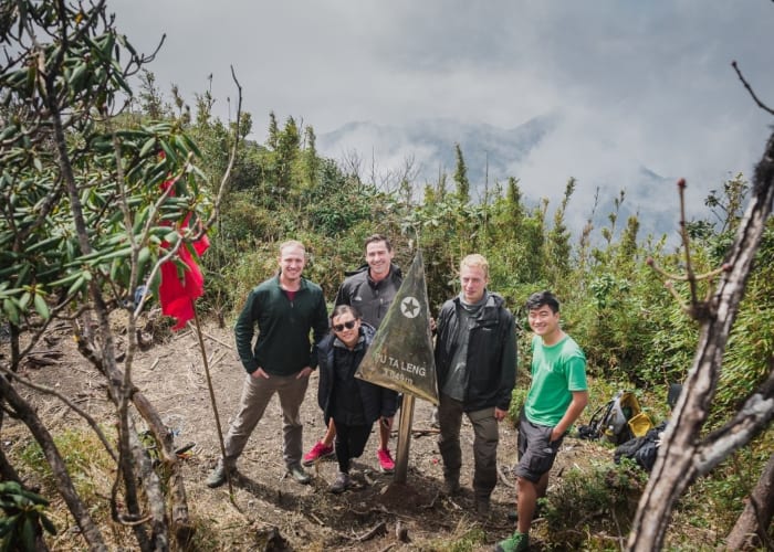 Kinh nghiệm leo núi Putaleng – Chinh phục đỉnh Putaleng cao 3.049m